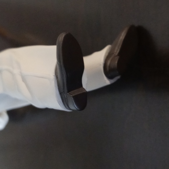 HALLMARK RHETT BUTLER GONE WITH THE WIND ORNAMENT - Picture 9 of 10